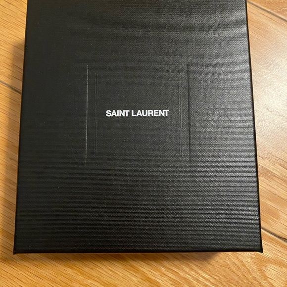 Saint Laurent Card Holder **NEW** - Picture 7 of 9